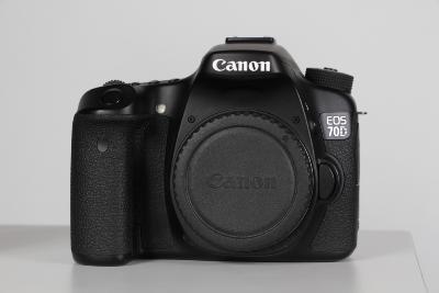 CANON EOS 70D Nu