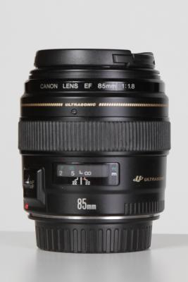 CANON EF 85 mm F:1,8 USM